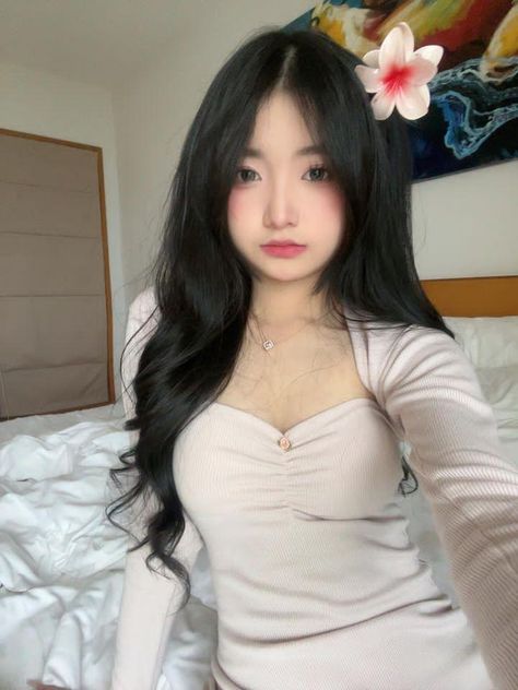 强睡年轻的女老板